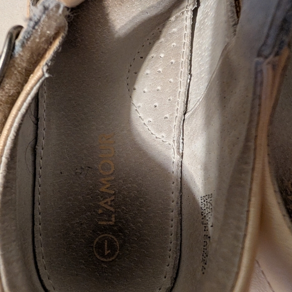 L'Amour Girls Dress Shoes with Bow T Strap School - Picture 6 of 9